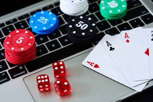 Navigasi ponsel rapi untuk pengguna Indonesia